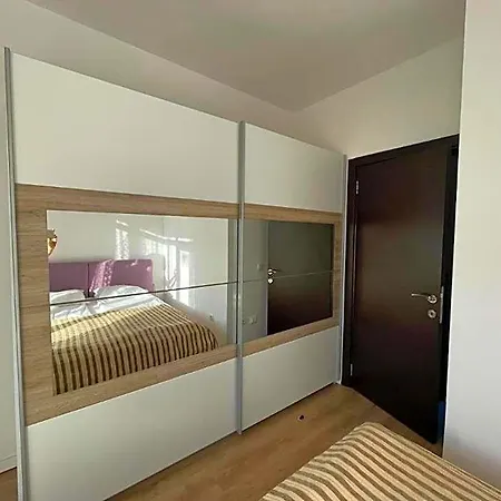 Charming Comfortable At Cornelia Deluxe With Free Pool And *